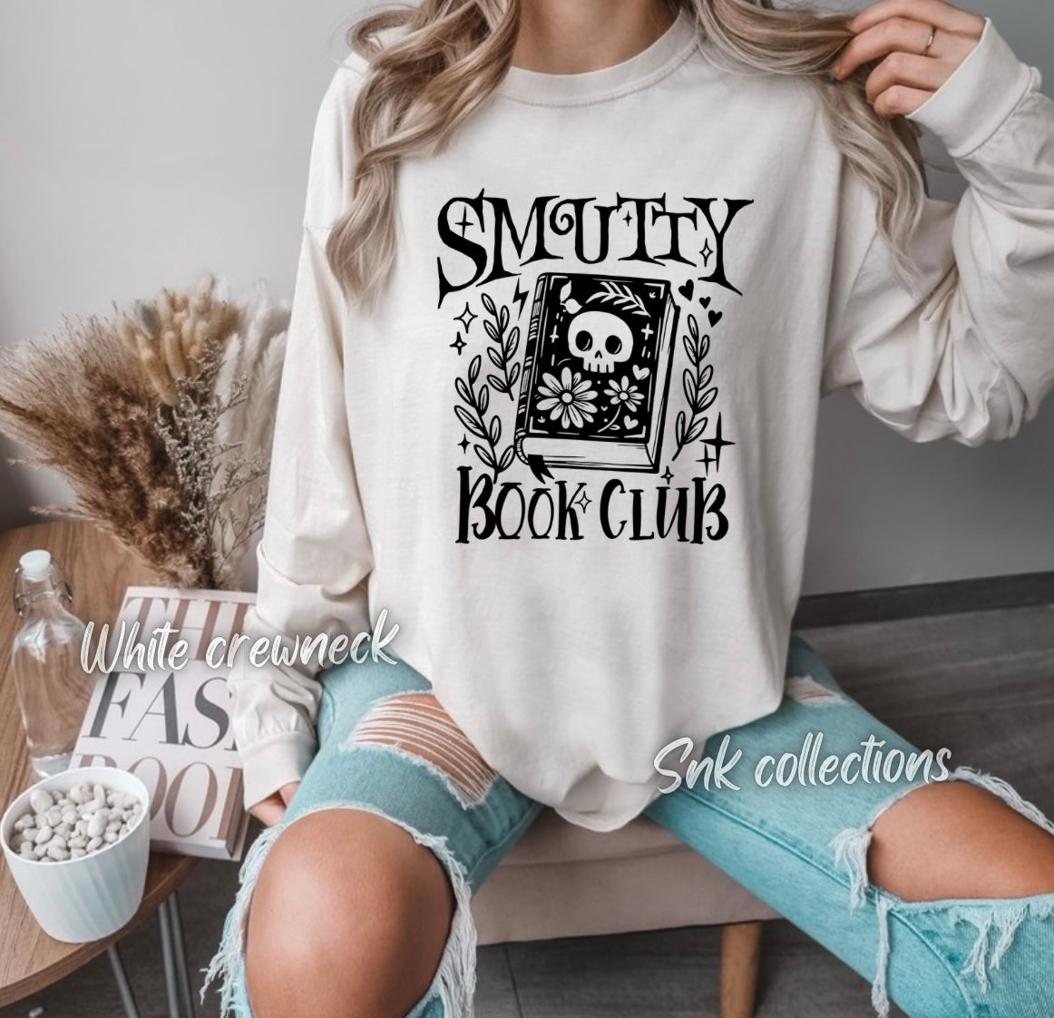 Smutty Book club - Crewneck