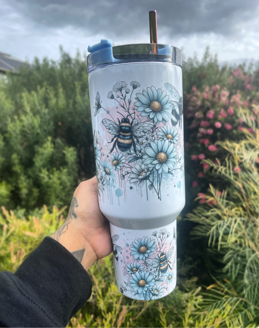 40oz cup - Blue bumble Bee