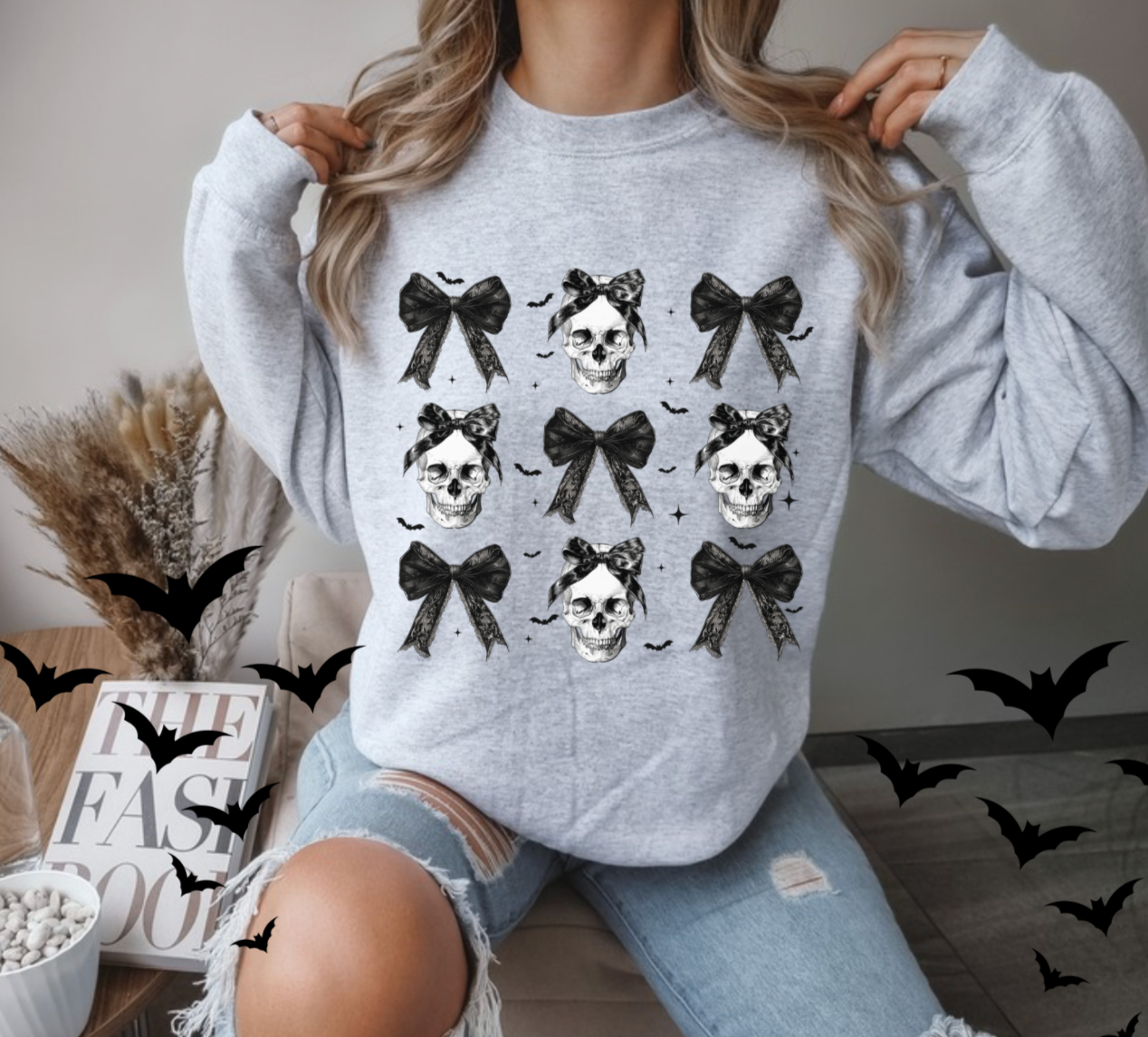 Spooky season - Sports grey- Black bows & skulls2